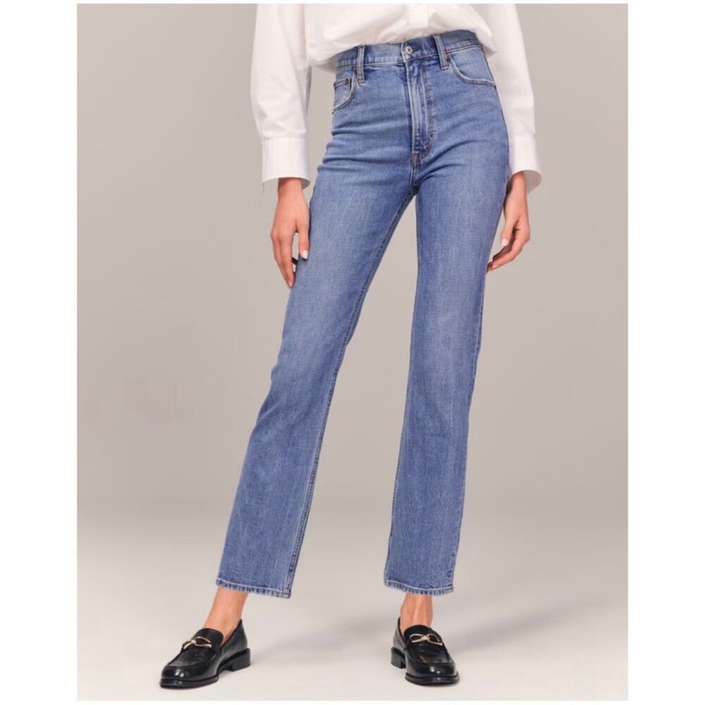 Abercrombie & Fitch Classic Straight Leg Blue Jeans